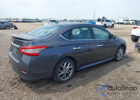 2014 Nissan Sentra Sr z USA, uszkodzony, nr VIN 3N1AB7AP5EY333149